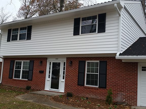 5th image of 833 Chatsworth Dr