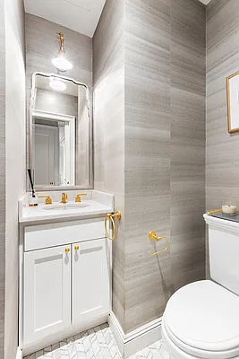 Sold by Compass | media 10