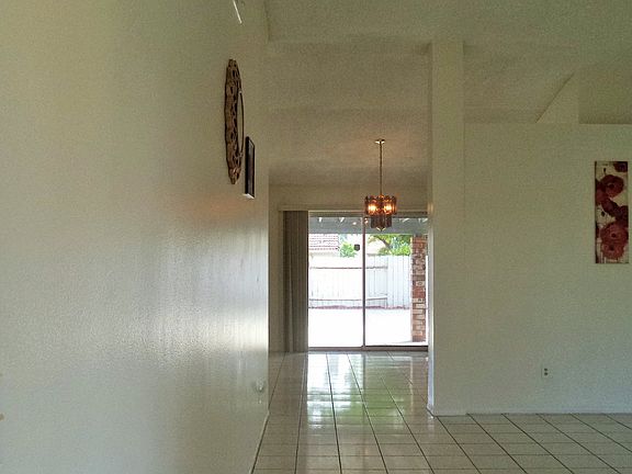 4th image of 14855 Casa Loma Dr