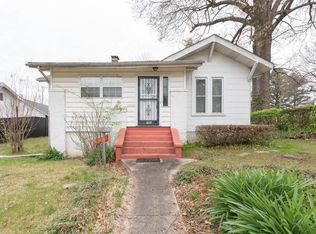 906 Cynthia St, Poplar Bluff, MO 63901
