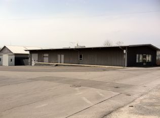 1000 Wilson St, Russell Springs, KY 42642