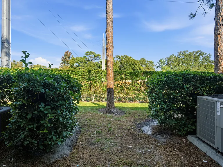 16545 Lake Brigadoon Cir — Photo 19