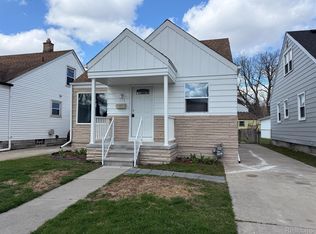 458 Cleveland Ave, Lincoln Park, MI 48146