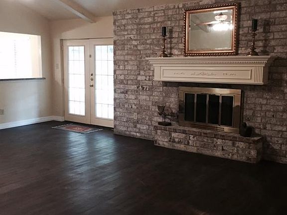 3rd image of 6841 Braesvalley Dr
