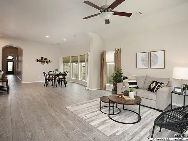 708 Arroyo Dorado — Photo 7