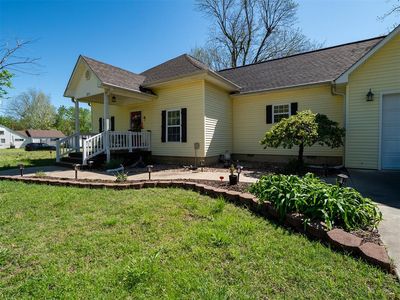 311 NW 1st St, Checotah, OK, 74426