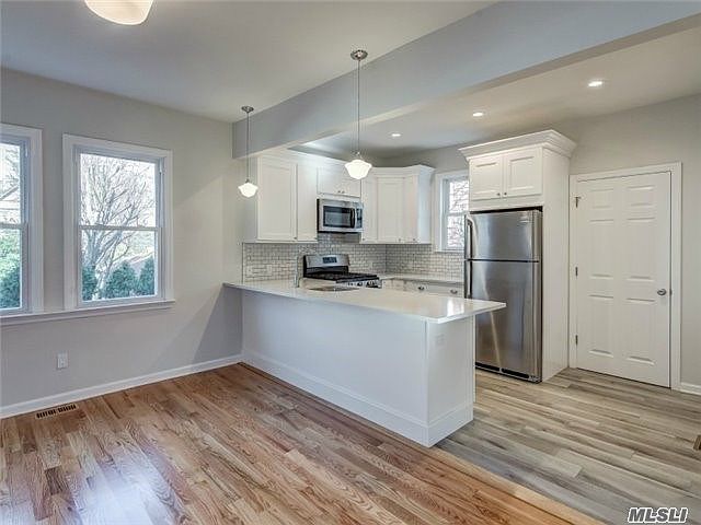 1st image of 230 Franklin Ave