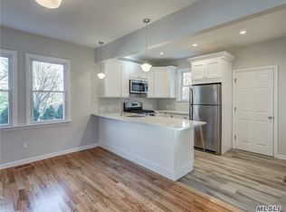 230 Franklin Ave, Sea Cliff, NY 11579
