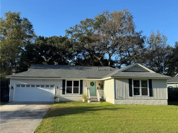 1109 Cobb Road, Savannah, GA 31410