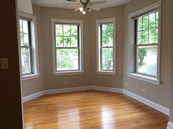 3rd image of 1421 W Birchwood Ave APT 1E