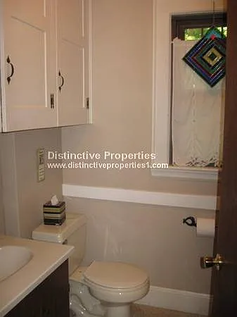 155 Washington St — Photo 8