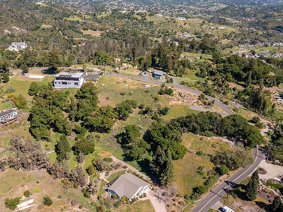 5th image of 1111 Wikiup Drive