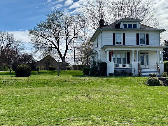 2nd image of 145 Lebanon Rd