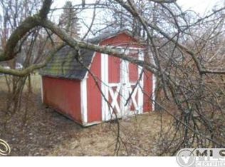 8611 32 Mile Rd, Romeo, MI 48065