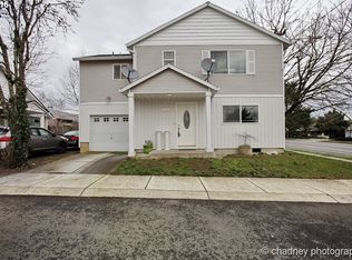 649 SE 148th Ave #1, Portland, OR 97233