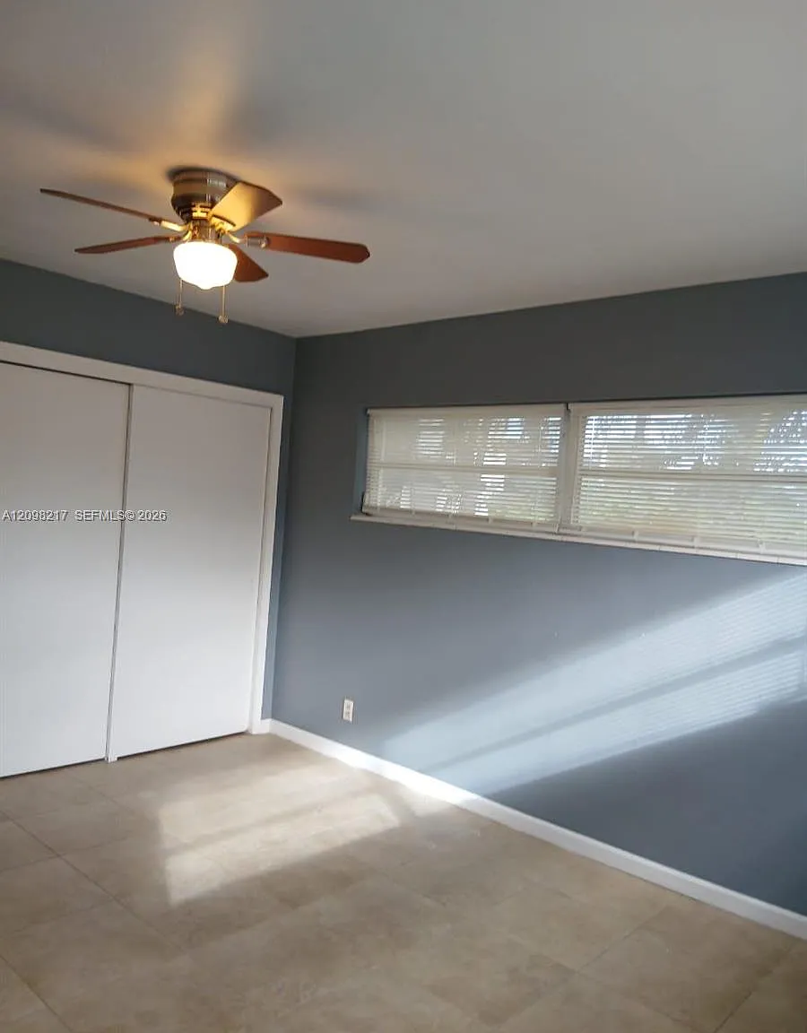 1 bed, 1.5 bath, $1,650 — Photo 3