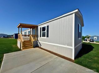 82 Rock Creek Dr, Crowley, TX 76036