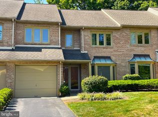 99 Amity Dr, Chesterbrook, PA 19087