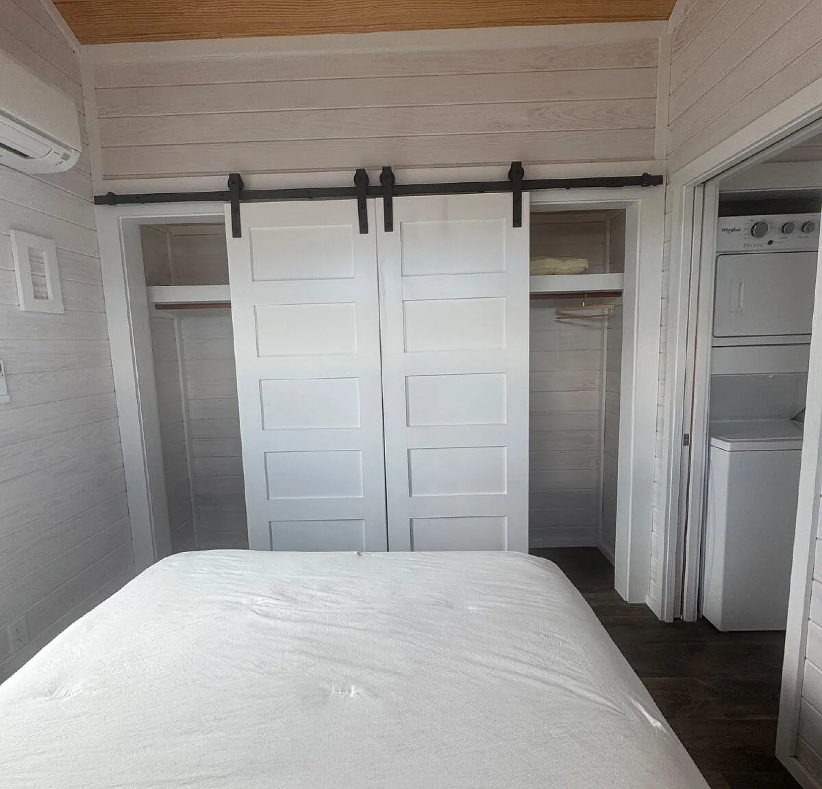 1 bed, 1.0 bath, 399 sqft, $1,600 — Photo 4