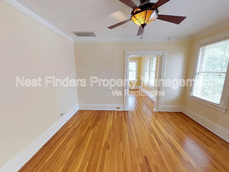 2044 Forbes St — Photo 7