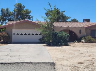 19235 Tonkawan Rd, Apple Valley, CA 92307