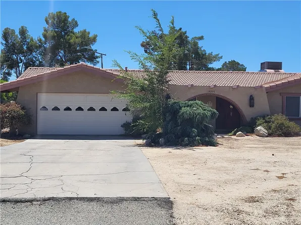 19235 Tonkawan Rd, Apple Valley, CA 92307