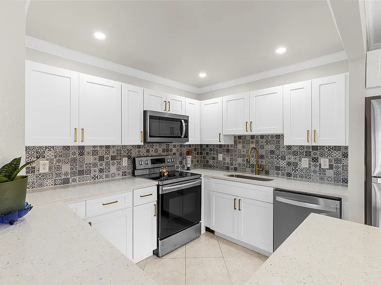 251 Seville Ct #251-K — Photo 25