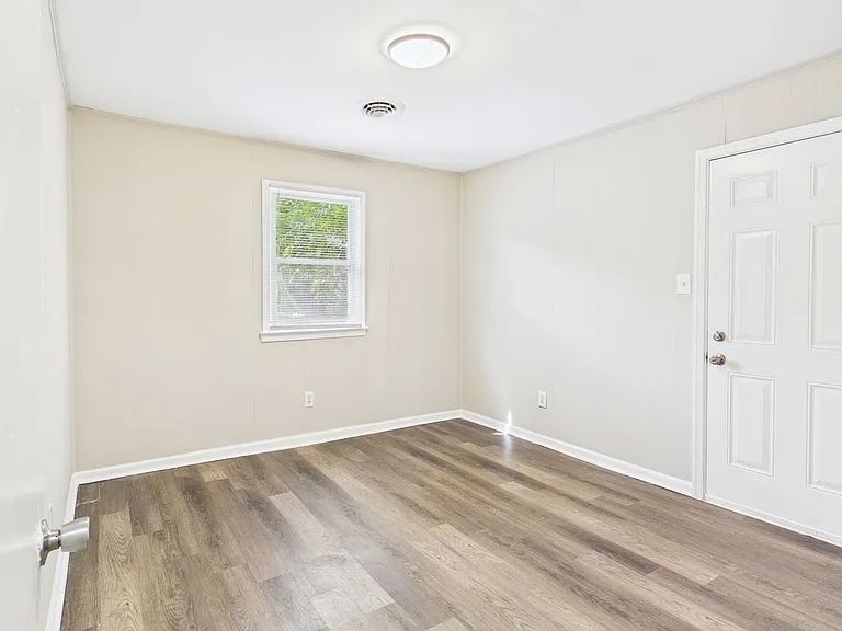 838 S Jones St #B — Photo 8