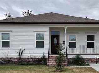 107 Holy Cross Pl, Kenner, LA 70065