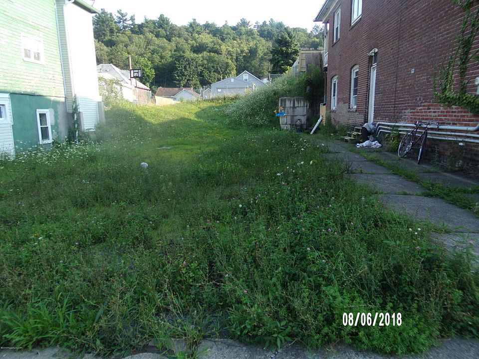 2nd image of 47-49 E Main St