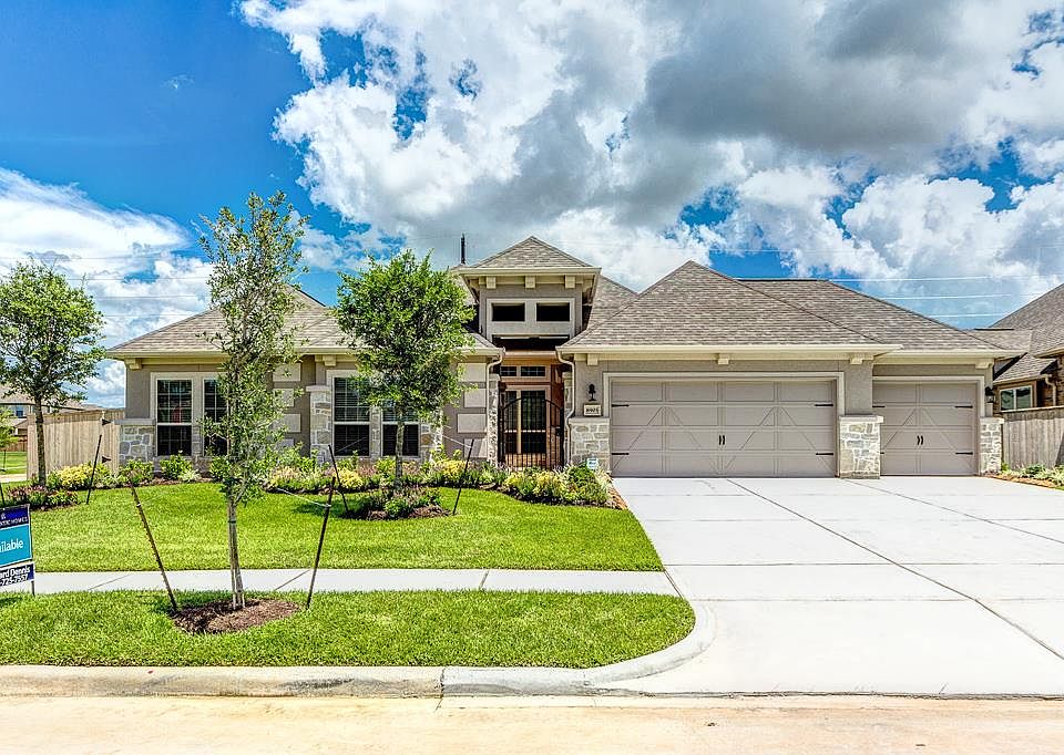 1st image of 8903 Wandering Willow Dr