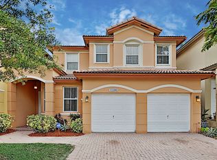 11390 NW 83rd Way, Doral, FL 33178