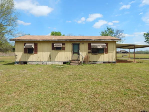 2741 Toad Rd, Gilmer, TX 75644