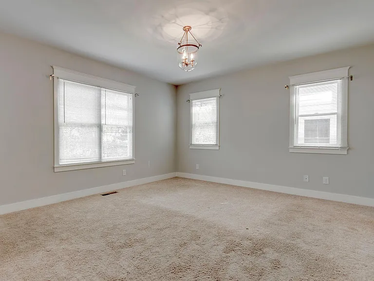 1514 Kirkwood Ave — Photo 31