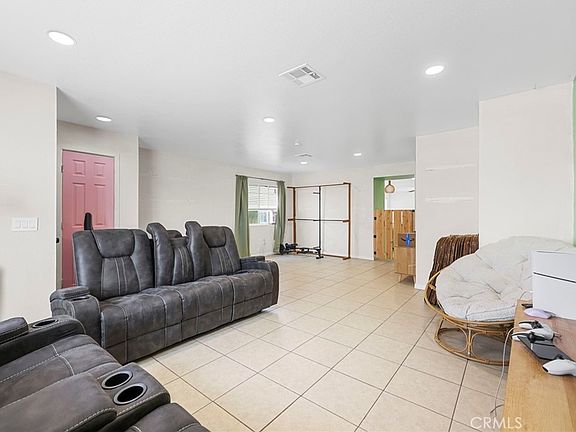 5th image of 11672 Dos Palmas Rd