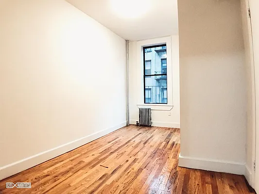 Rented by Citi Habitats | media 11