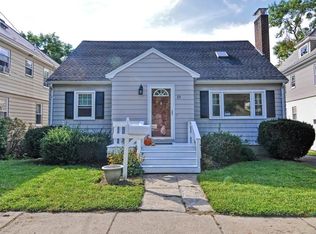 13 Station Rd, Salem, MA 01970