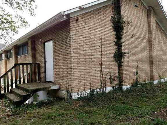 2nd image of 3714 Charloe Ct