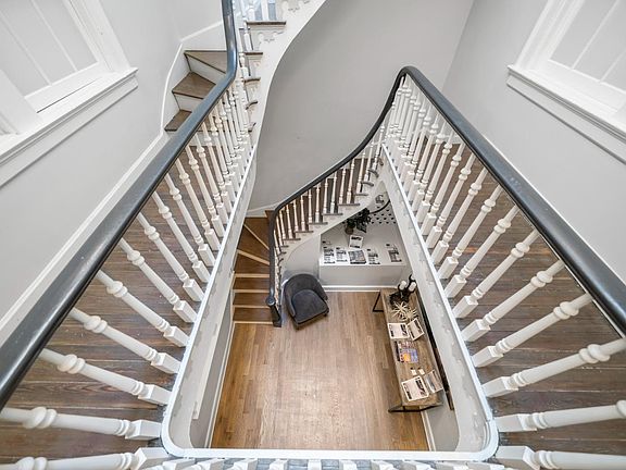 3rd image of 33 E Court St #301
