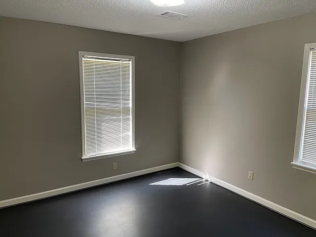 809 Southwest Dr — Photo 10