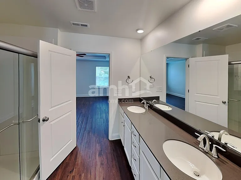 544 Rivermist Dr — Photo 10
