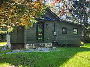 353 German Hill Rd, Shohola, PA 18458