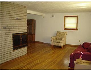 2nd image of 3246 Evergreen Dr