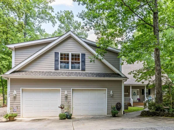 127 S Daniel Ct, Macon, NC 27551