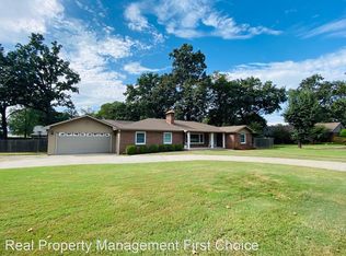 1115 N 57th Pl, Fort Smith, AR 72904