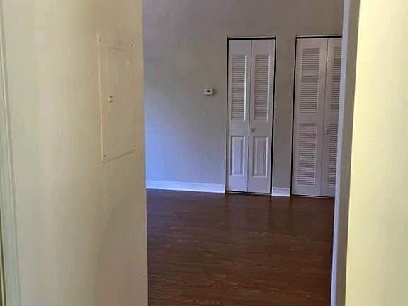 5th image of 14 Fensmere Ave #14