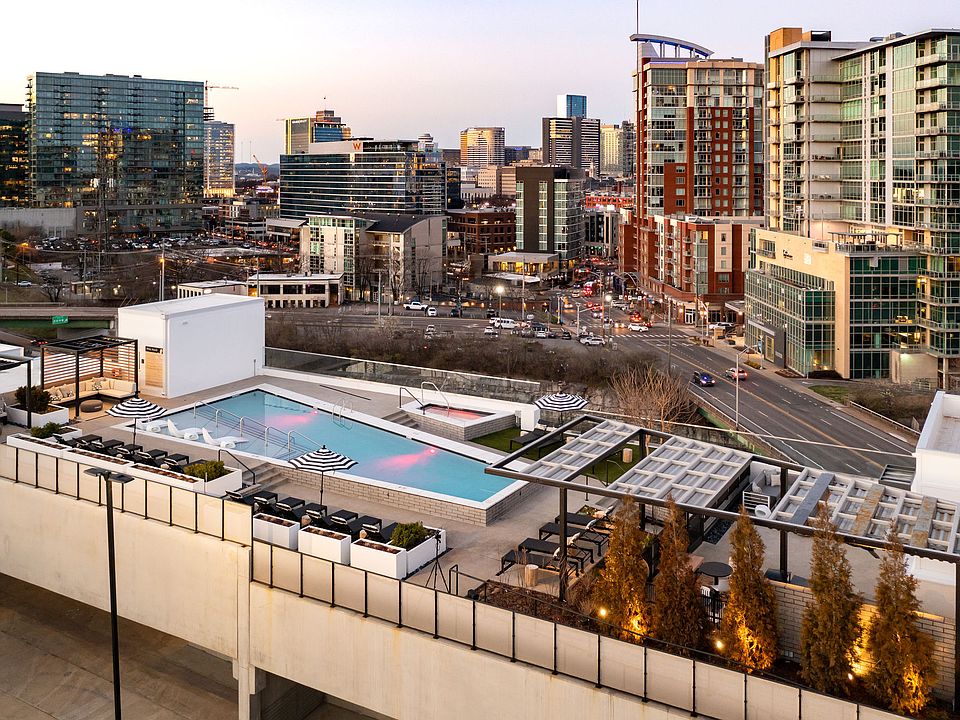 NOVEL Edgehill by Crescent Communities Apartment Rentals Nashville