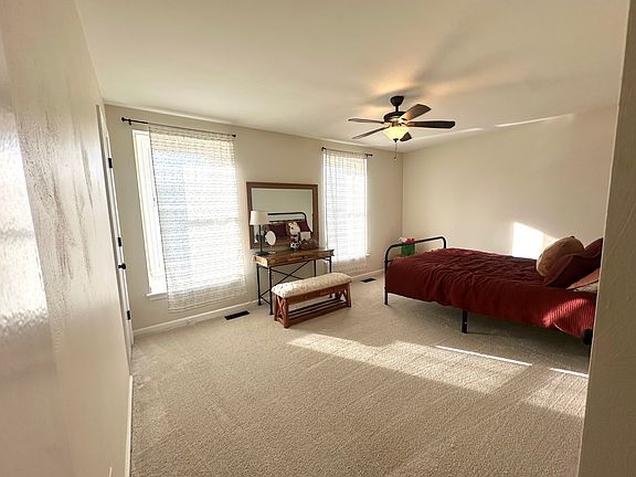 5th image of 2417 Julie Ct