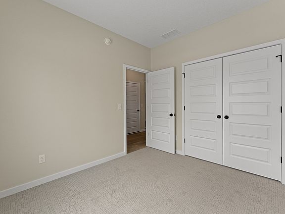 5th image of 1095 Emilee Ct #28