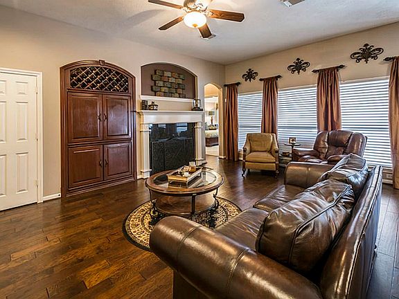 5th image of 14126 Rock Dove Ln